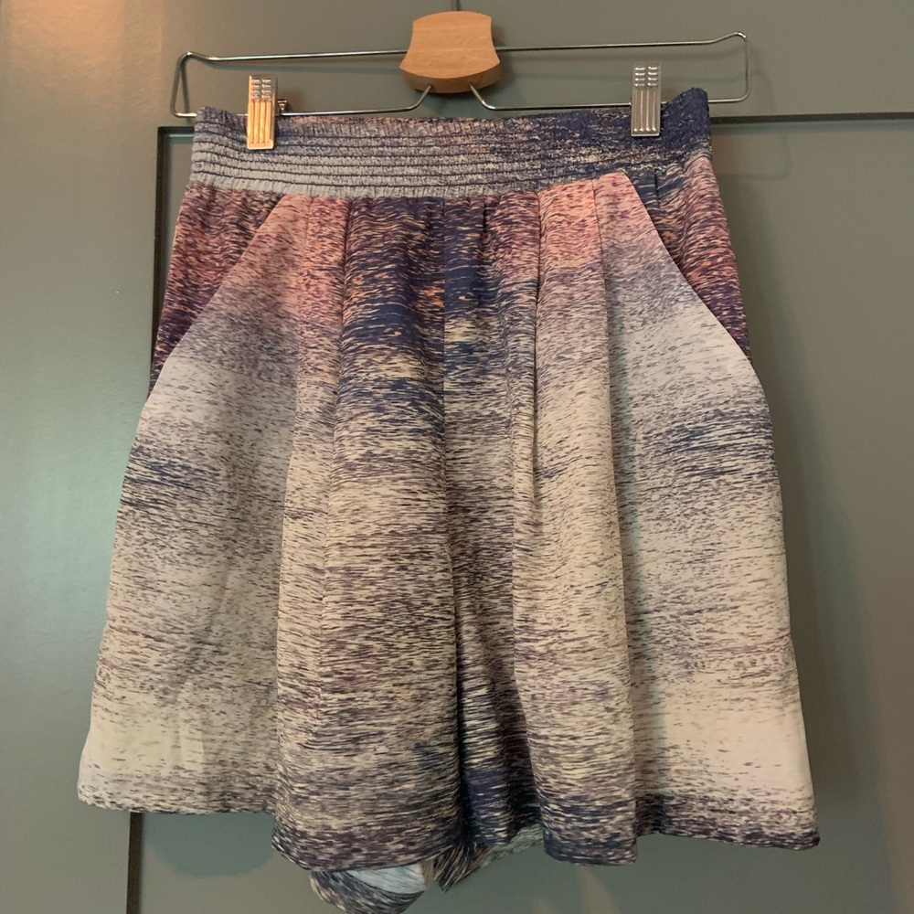 Valérie Dumaine Patterned Shorts